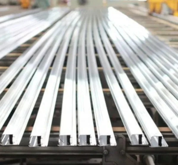 Nhận diện cơ hội và thách thức ngành nhôm thép trước cạnh tranh thương mại quốc tế