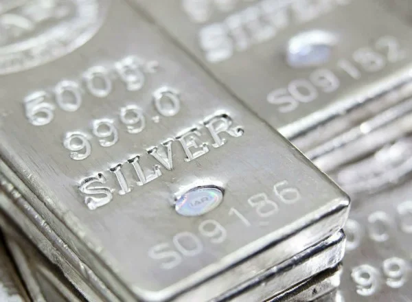 Sắc xanh quay lại thị trường hàng hóa nguyên liệu thế giới